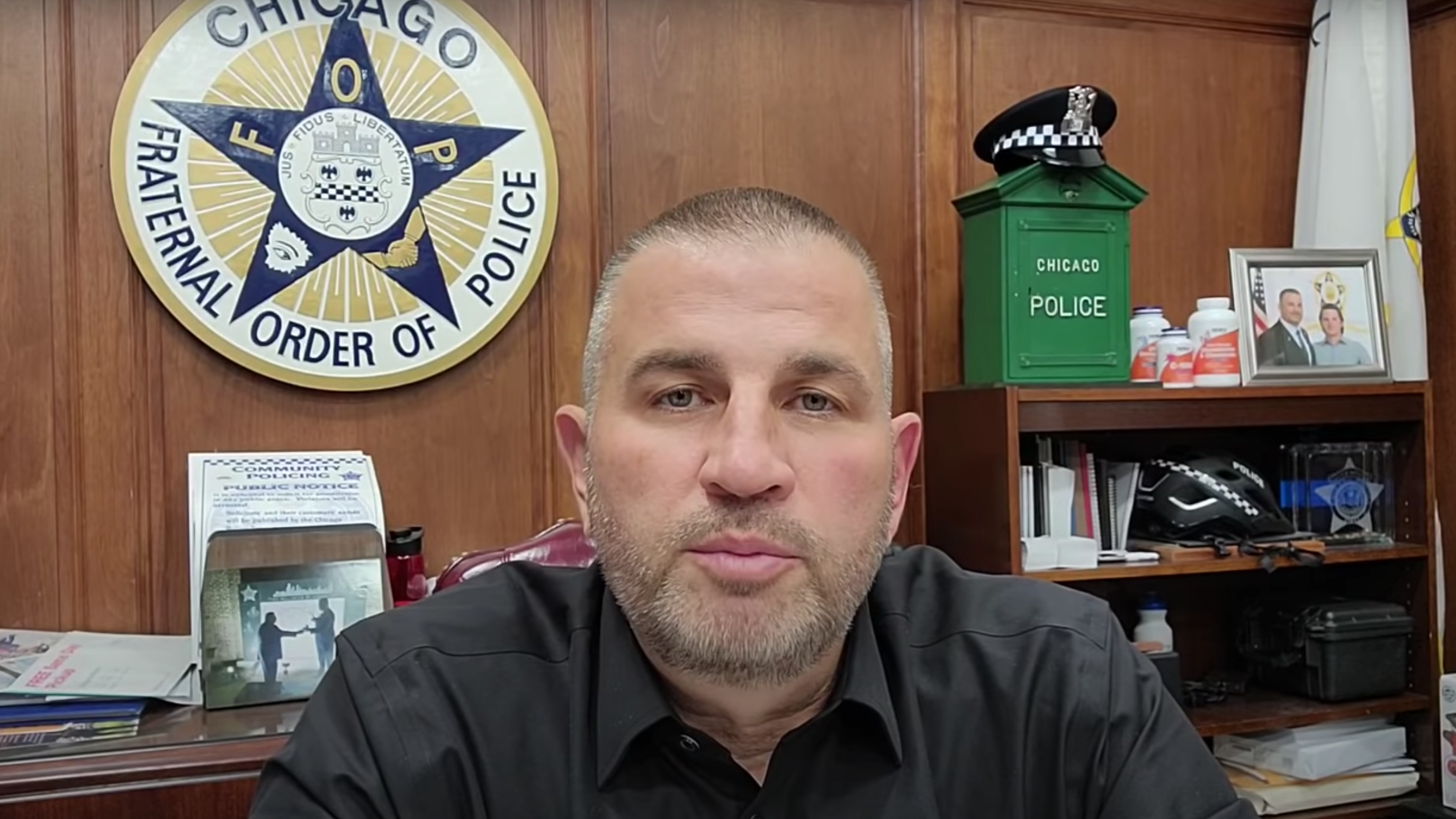 Chicago FOP prez posts YouTube video after judge says he couldn’t make any attacking mayor’s vax mandate