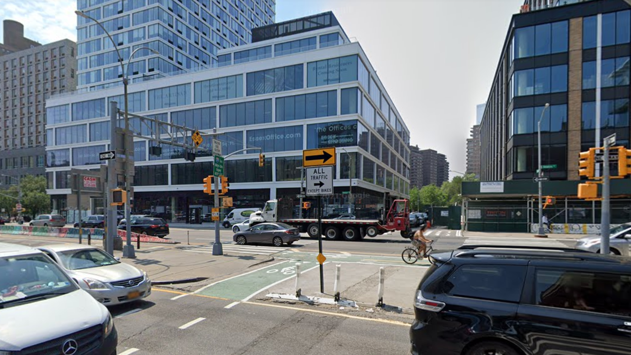 Teen shot in face; man fatally stabbed on Lower East Side: police