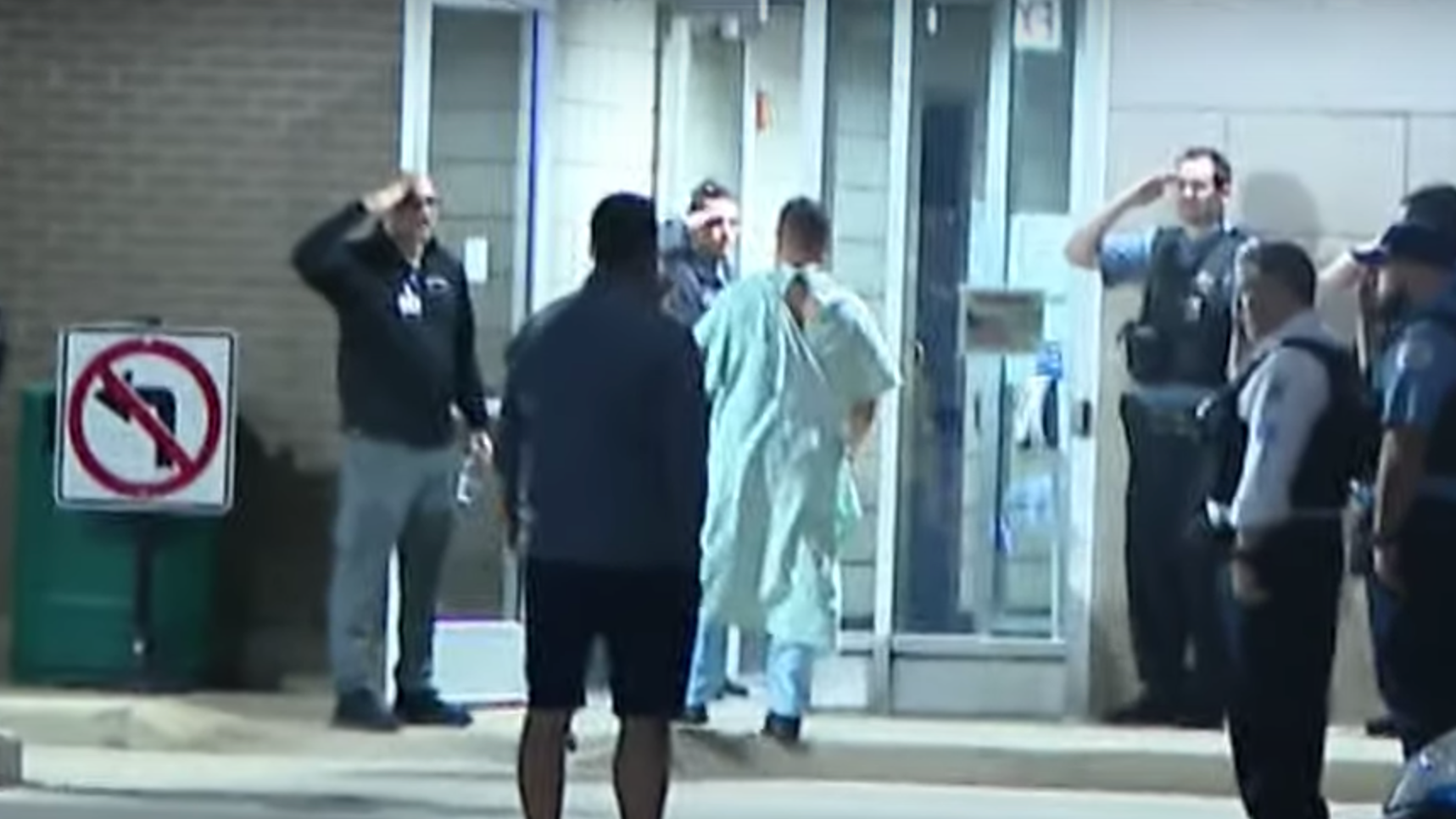 Chicago police officer released from hospital hours after being shot in the face