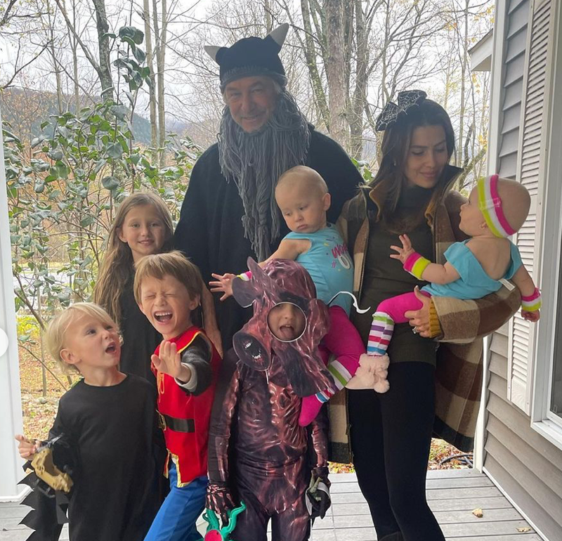 @hilariabaldwin/Instagram