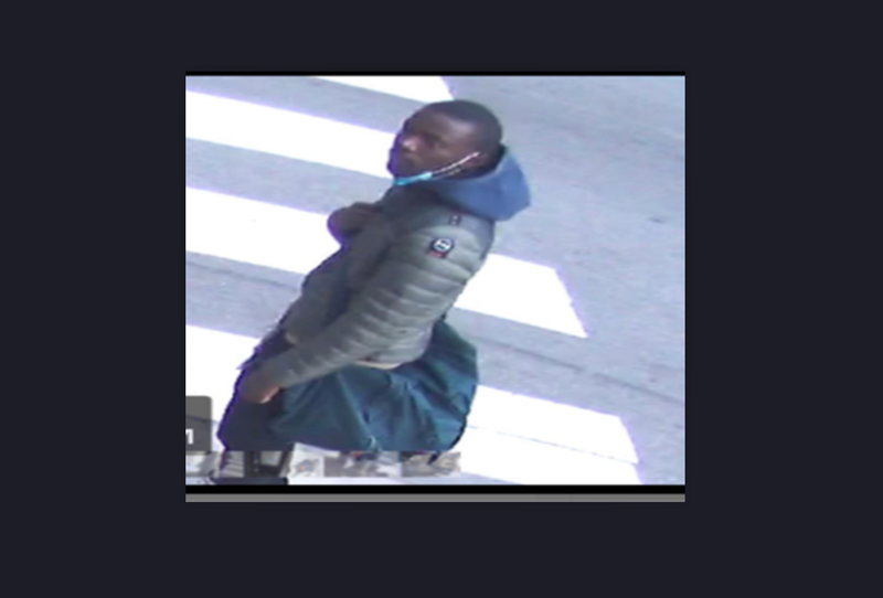Police release photos of two wanted in Red Line robbery at Grand Avenue