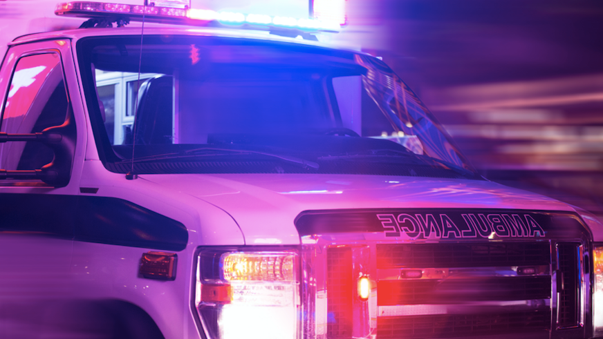 Chicago police officer shot in leg, hospitalized; suspect wounded
