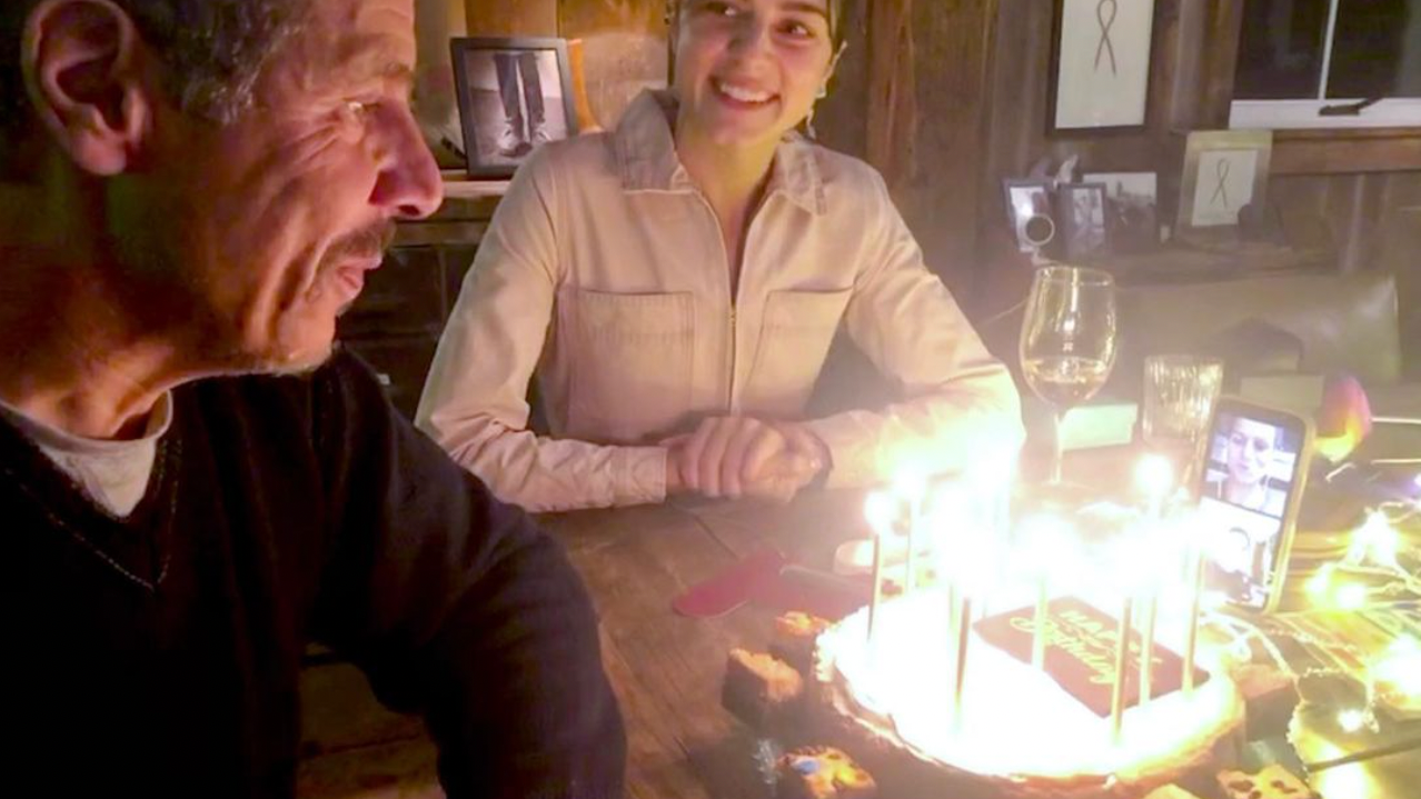 PHOTO: Andrew Cuomo celebrates 64th birthday with small gathering with his daughters