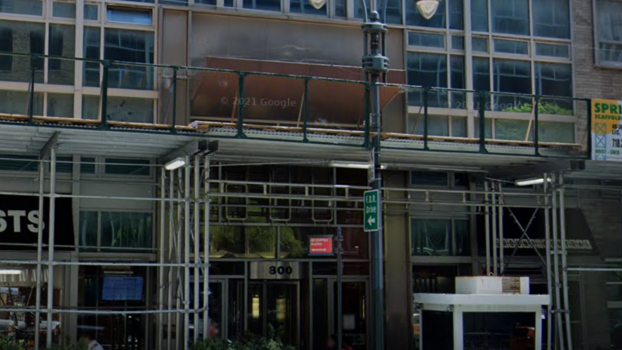'Minor' COVID outbreak infects 13 employees at Israeli Consulate; all in 'good condition'