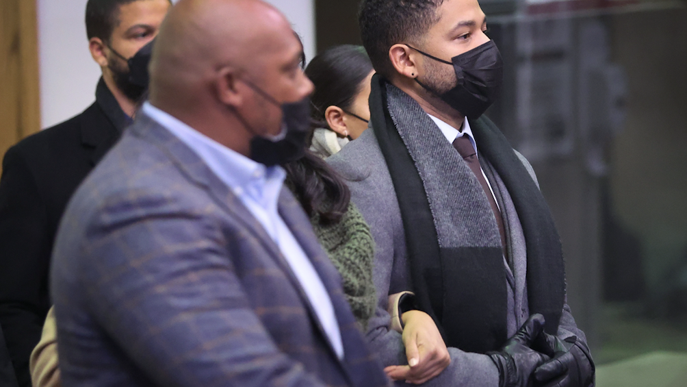 Prosecutors take several hits in newly released report on Smollett case mishandling