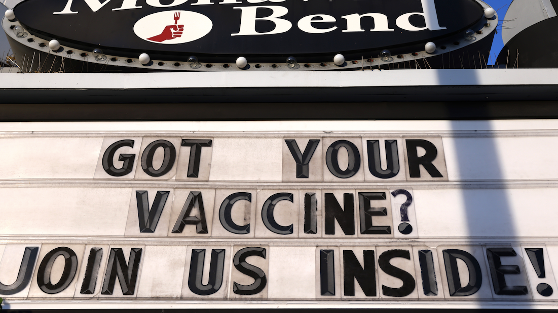 Chicago to require proof of vaccination at bars, restaurants, gyms