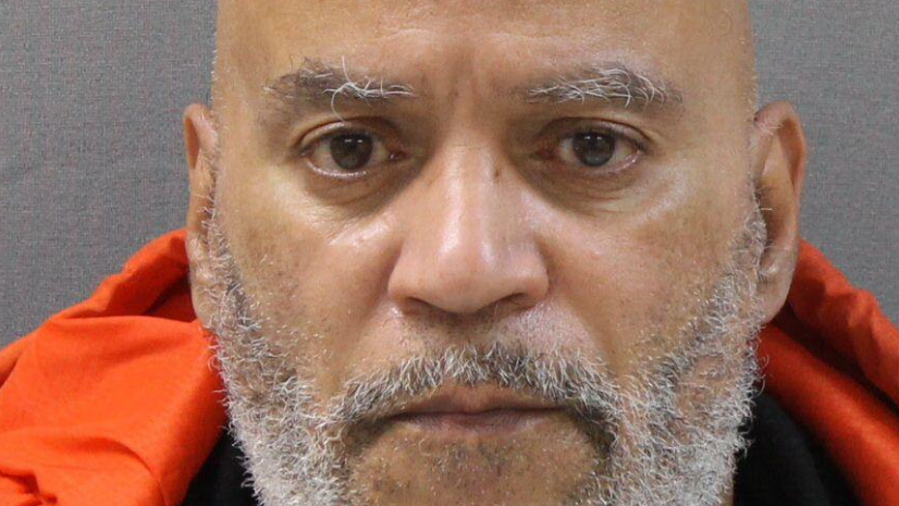 Paroled sex offender charged with attempted robbery, sex abuse in Queens elevator attack