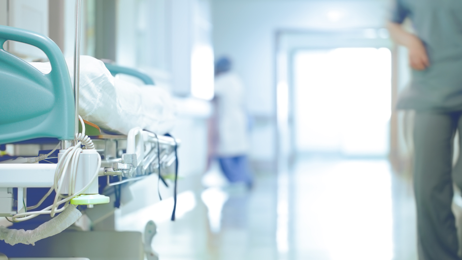 Pritzker asks Illinois hospitals to postpone non-emergency surgeries as COVID spikes