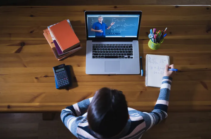 Lancaster ISD returns to virtual learning as Omicron surges