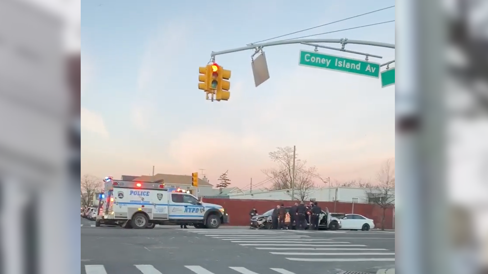 NYPD SUV crashes into 2 vehicles at Brooklyn intersection: police