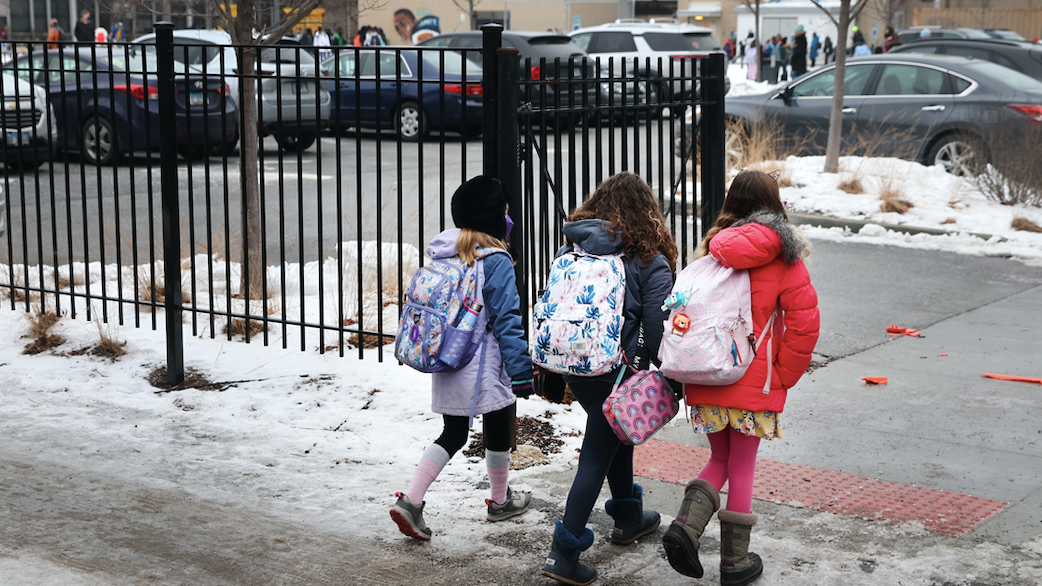 CTU members accept COVID safety deal with CPS, keeping kids in schools