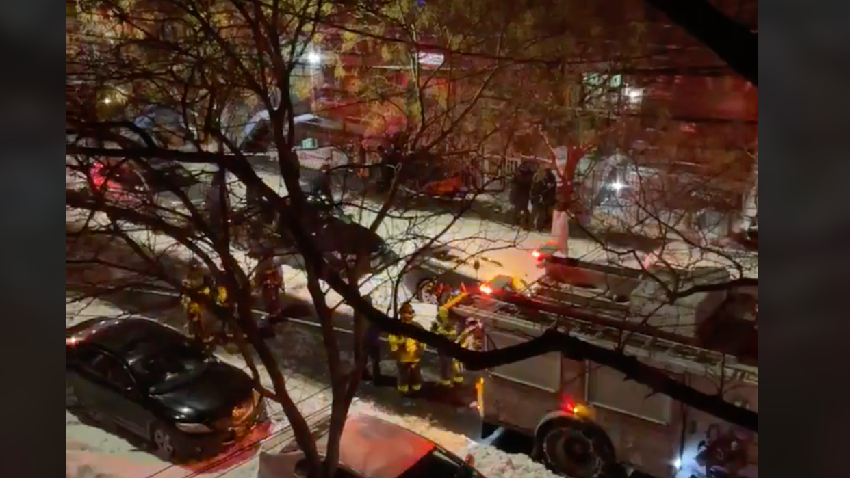 Man wanted for setting fire to ex-girlfriend's Bronx apartment; 1 injured: police