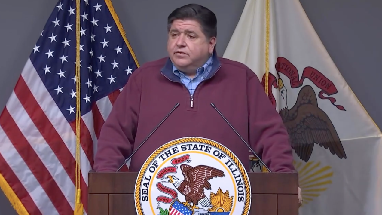 Illinois governor declares disaster ahead of snowstorm, deploys National Guard