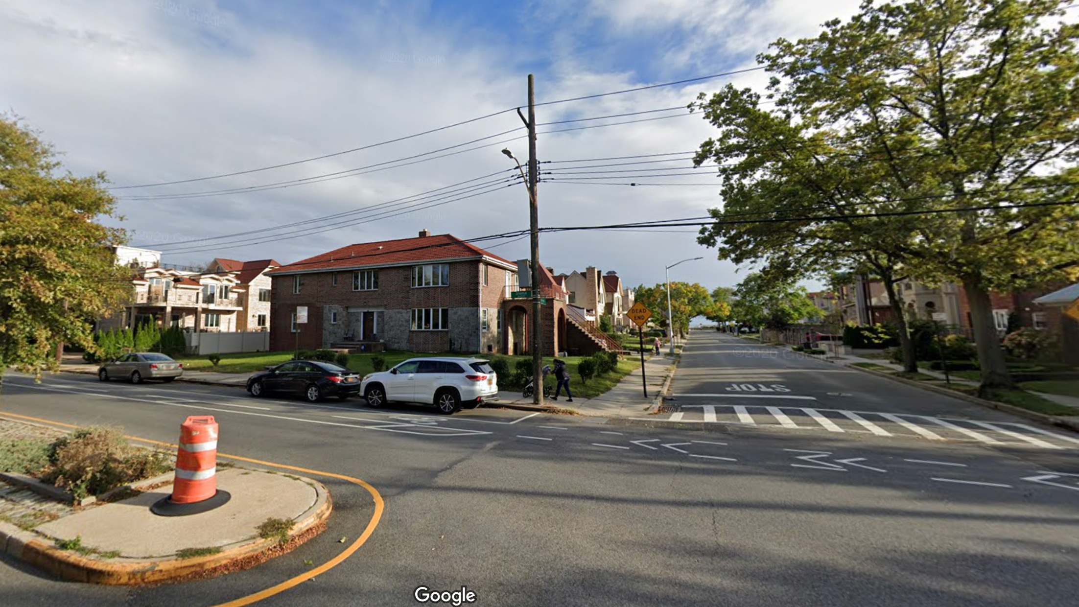 99-year-old Brooklyn man dies after being struck by car while crossing street