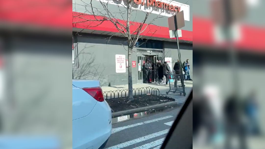 Queens CVS manager stabbed while confronting shoplifter