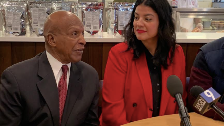 Jesse White backs Anna Valencia as the Democrat to succeed him as secretary of state