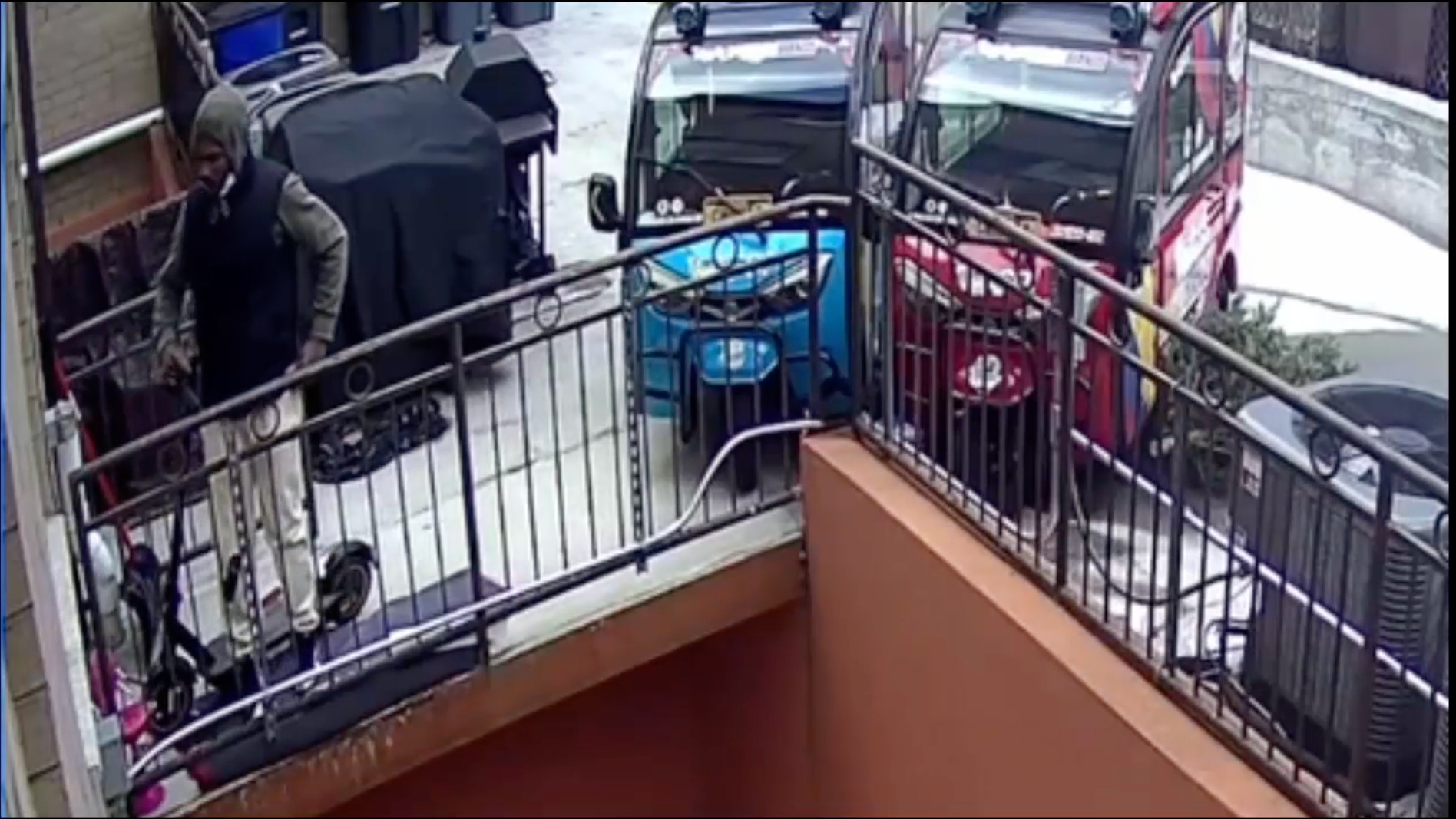 VIDEO: Suspect who robbed 3 Queens apartments in 1 week sought
