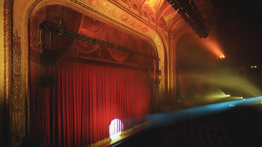 Show goes on, but Chicago venues will still require masks, proof of vaccination