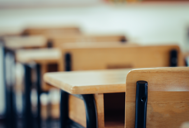 desks