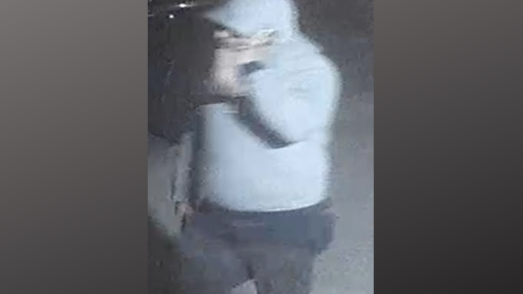 Man sought in apparent unprovoked slashing on Queens street: NYPD