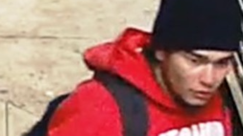 VIDEO: Man is beaten, robbed after inviting man he meets on subway to his apt.