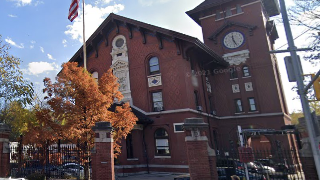 Man charged after breaking into Bronx police station: NYPD