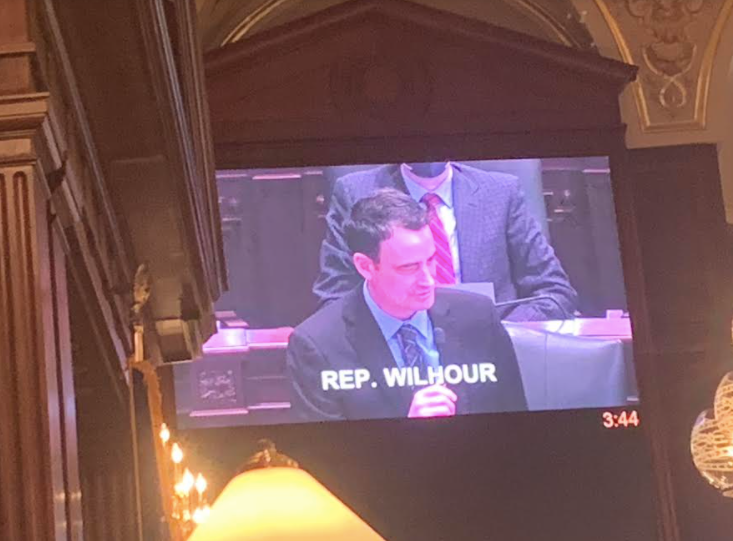Lawmaker refusing to wear mask