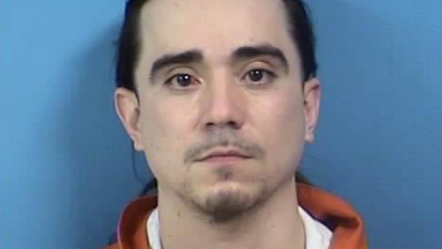 Driver in stolen car crashes after high-speed chase through neighborhood: prosecutor