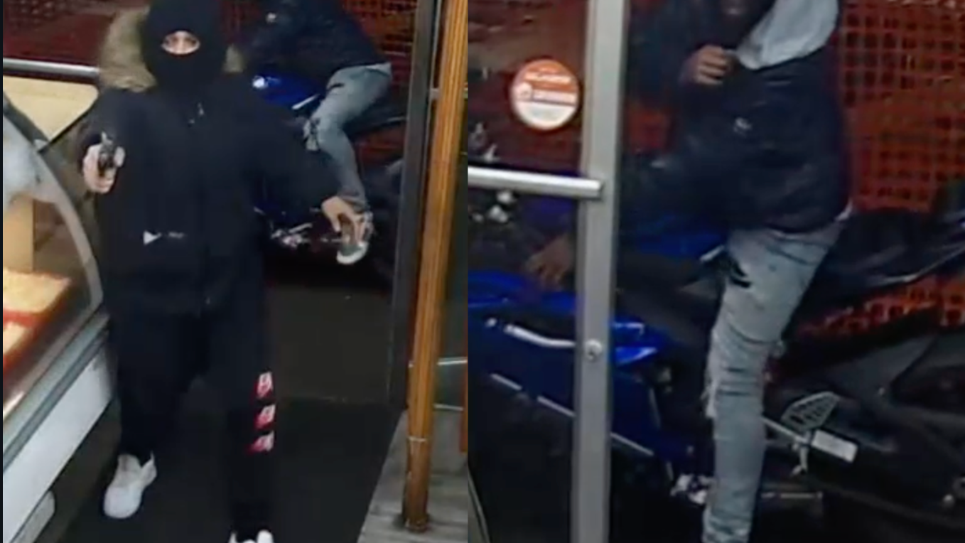 WATCH: Armed duo sought in robbery at Inwood fast-food joint; flee on motorcycle