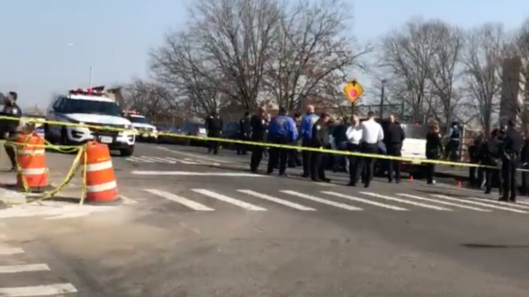 Man dies after being shot multiple times in the Bronx: police
