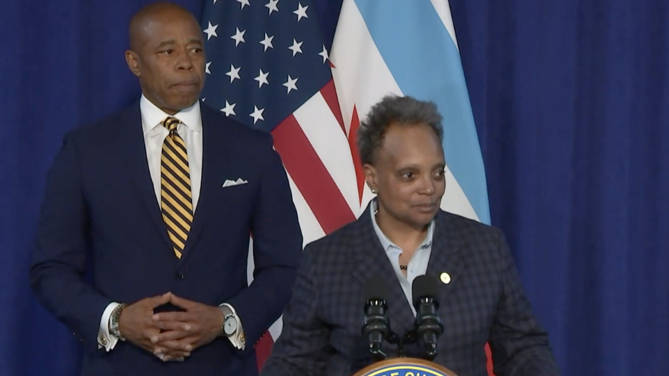 Lightfoot, NY mayor meet to discuss the issue dominating their cities: violent crime