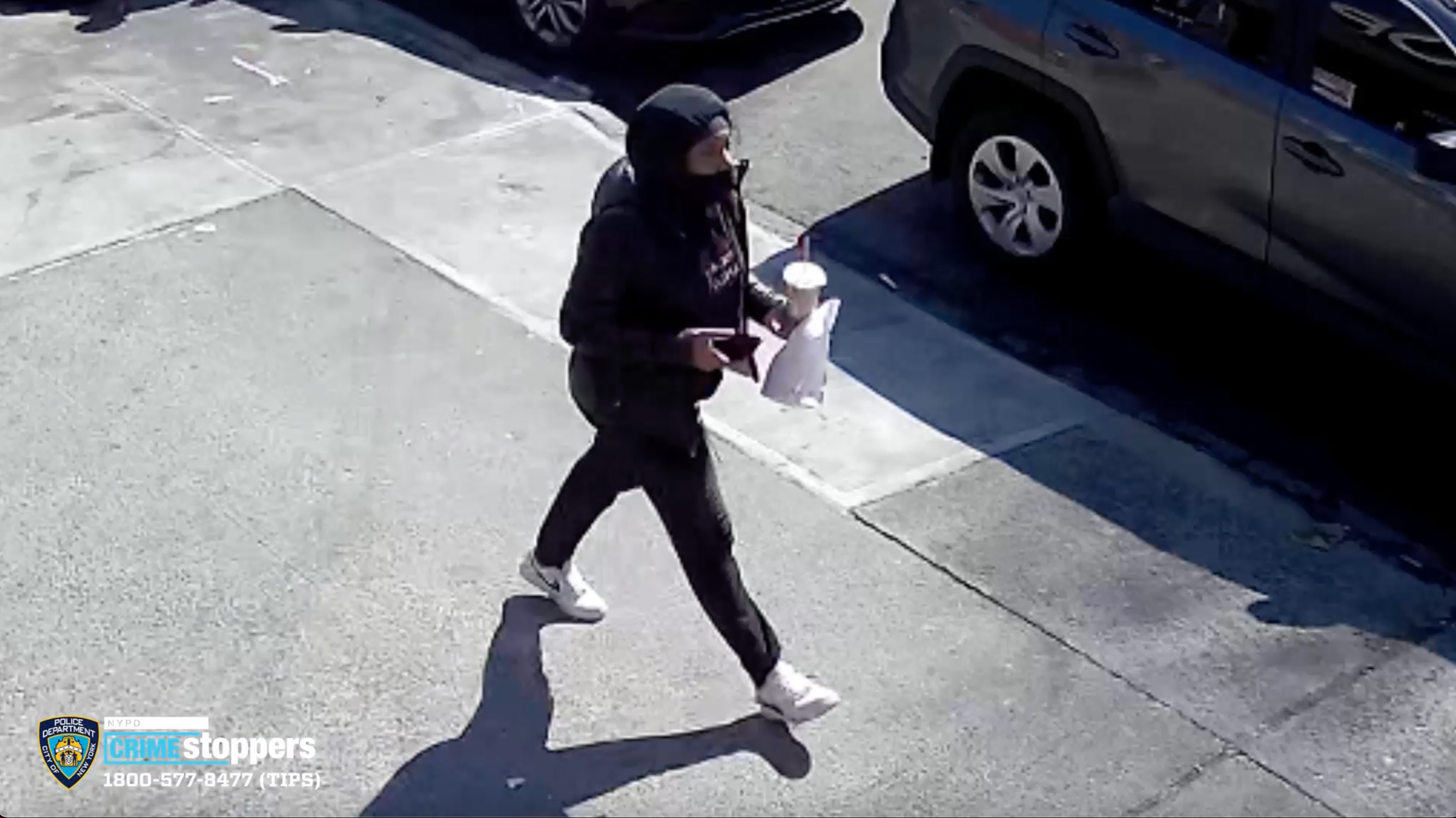 Woman, 18, arrested in connection with fatal shooting of man after dispute at Bronx Dunkin' Donuts