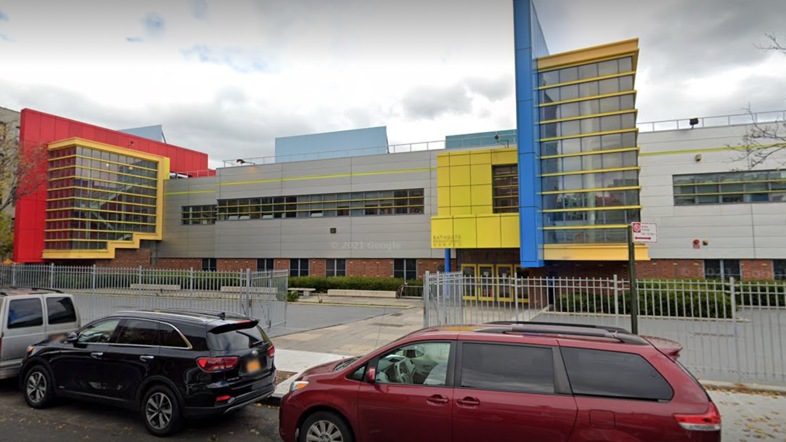 Loaded gun confiscated from 2 teens at Bronx high school