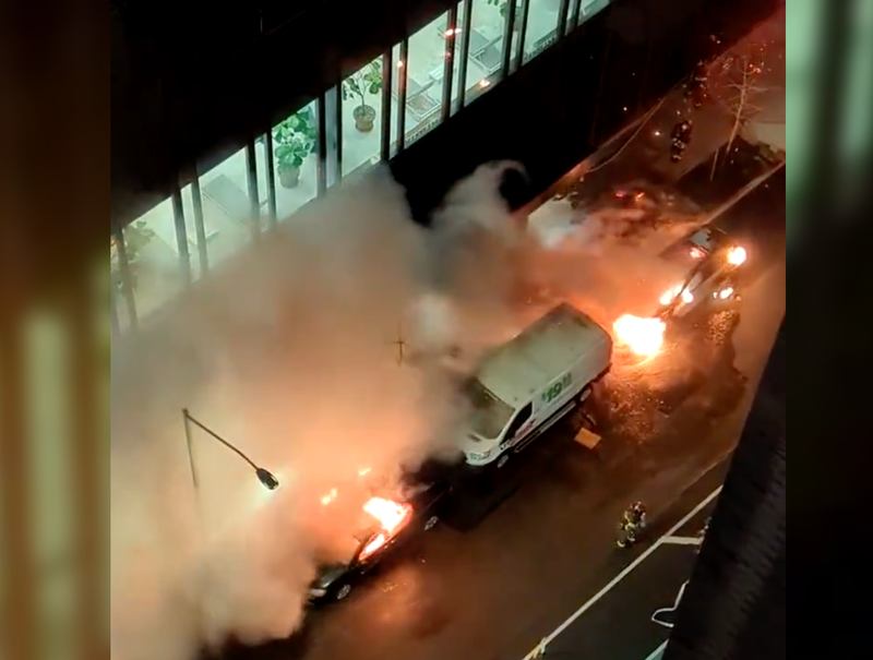 Vehicle fire in Murray Hill