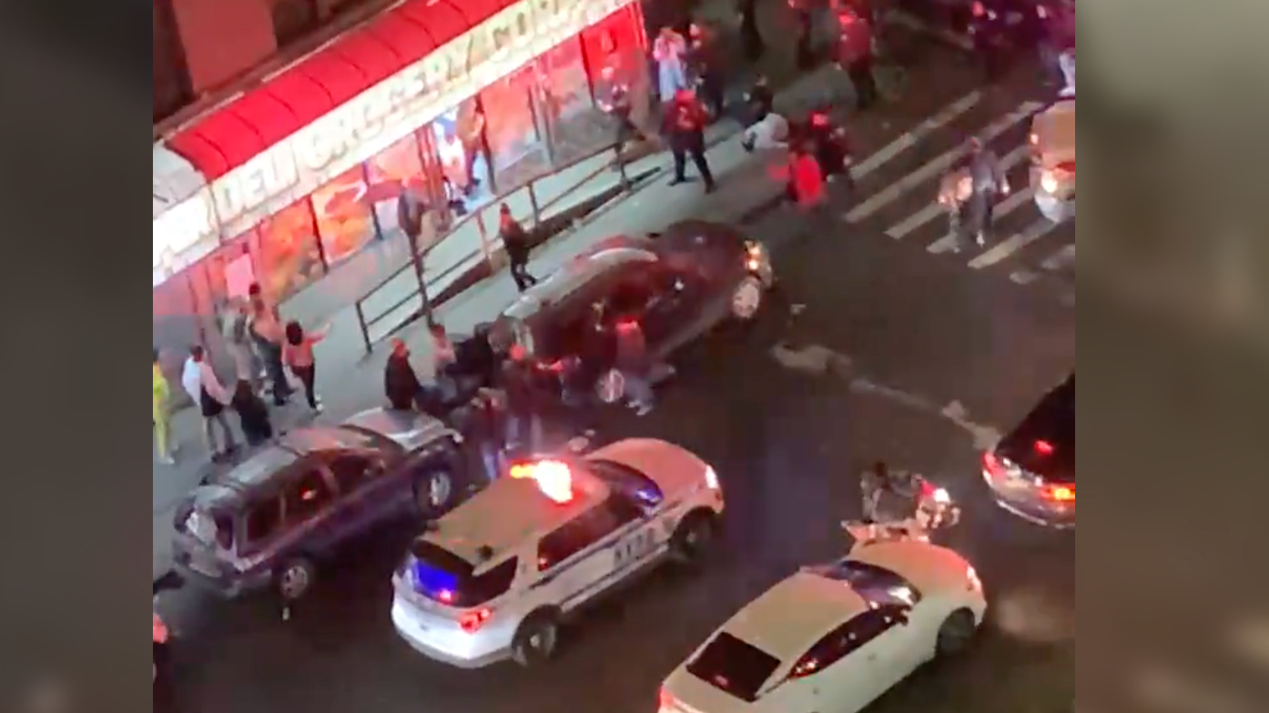 Man, 37, fatally shot in head in drive-by on Bronx street: NYPD