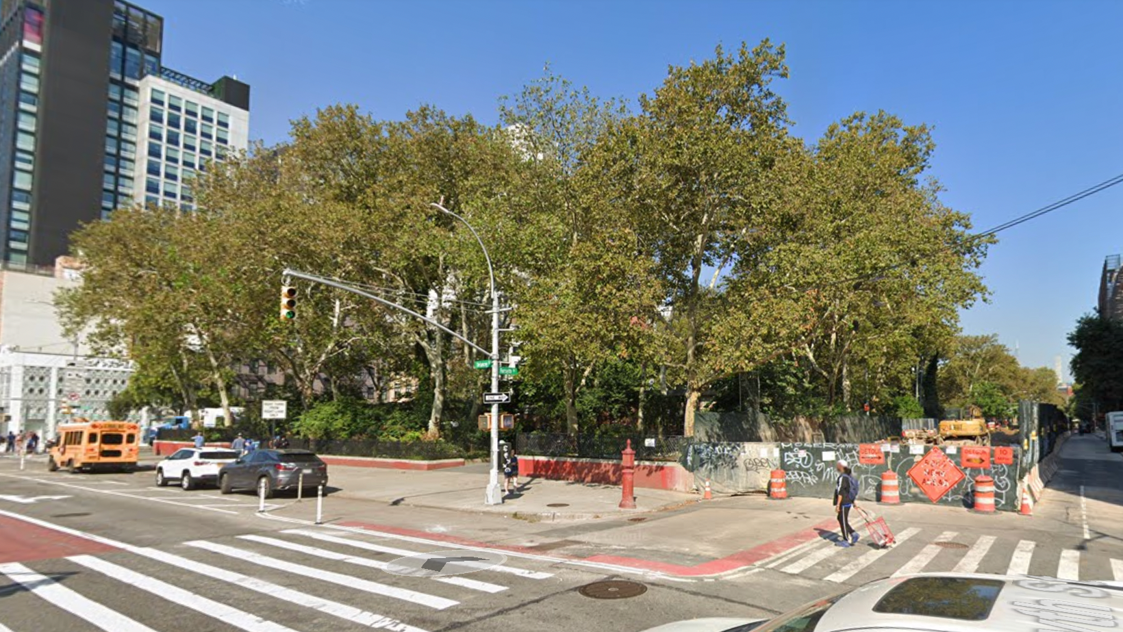 Man shot in leg on the Lower East Side