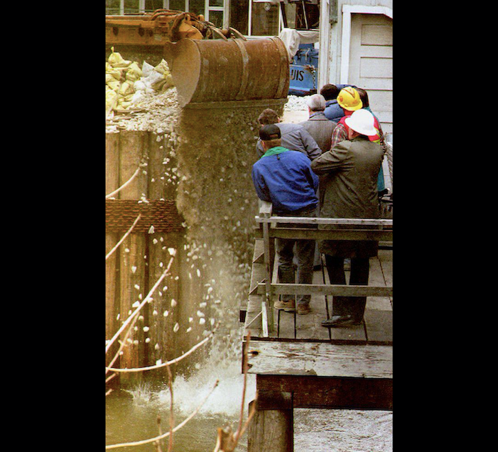 Loop flood archival photo