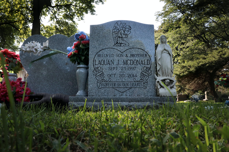 Laquan McDonald grave