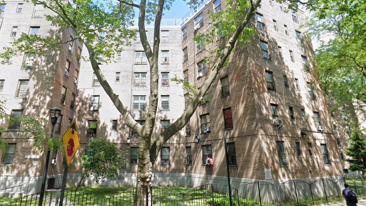 Death of woman found slashed in Queens fire ruled homicide: police