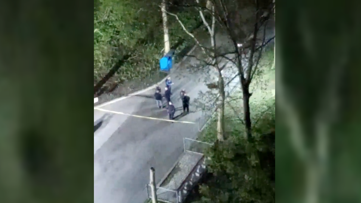 2 men injured in shooting, stabbing in the South Bronx