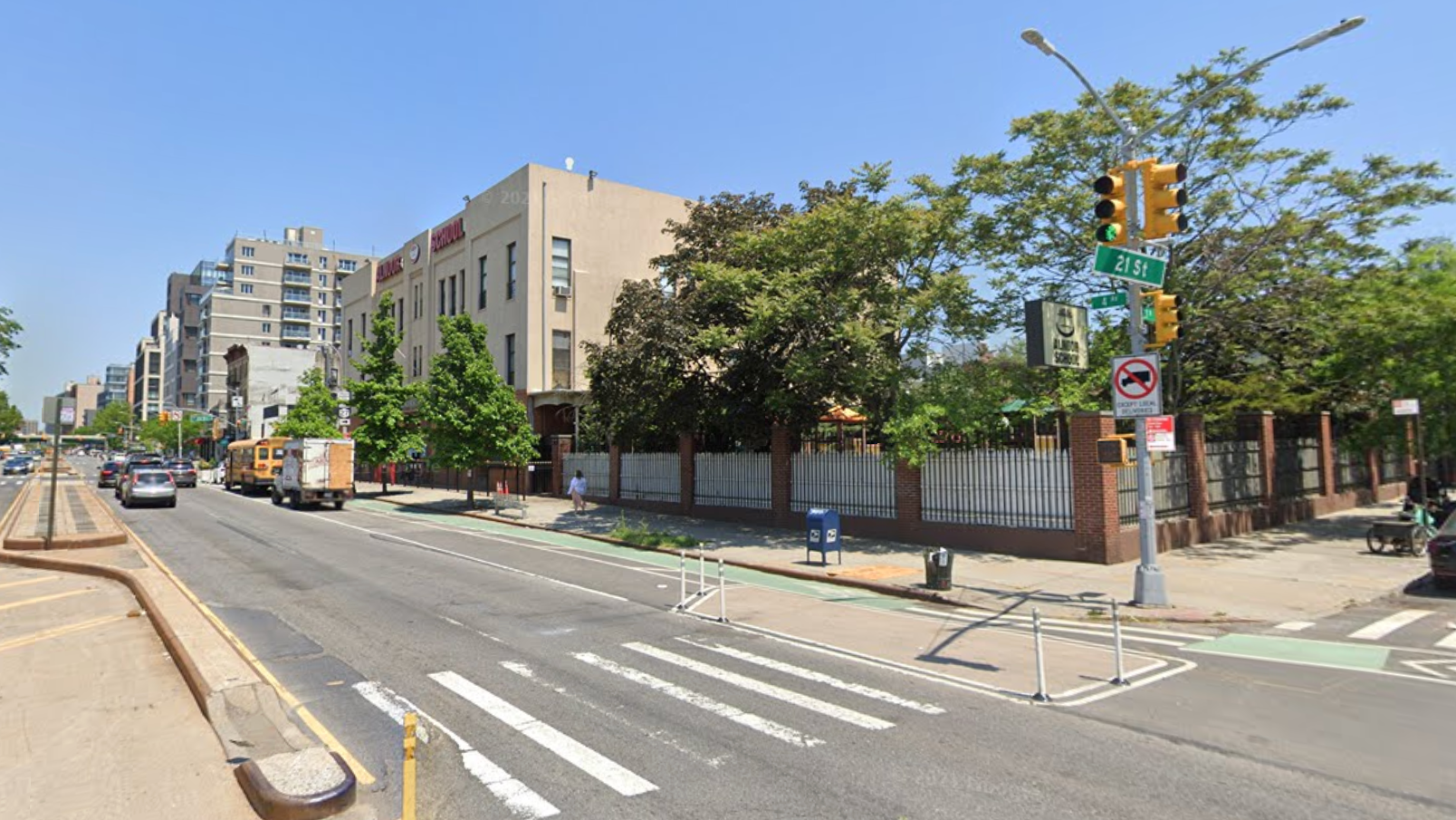 E-biker dies after falling onto Brooklyn street, sliding under van