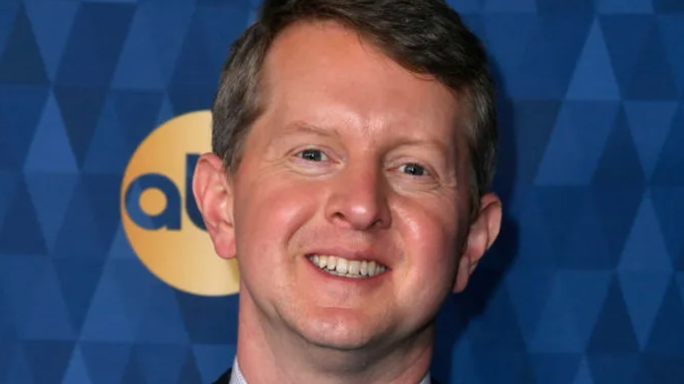 Ken Jennings makes a surprise announcement that shocks 'Jeopardy!' fans