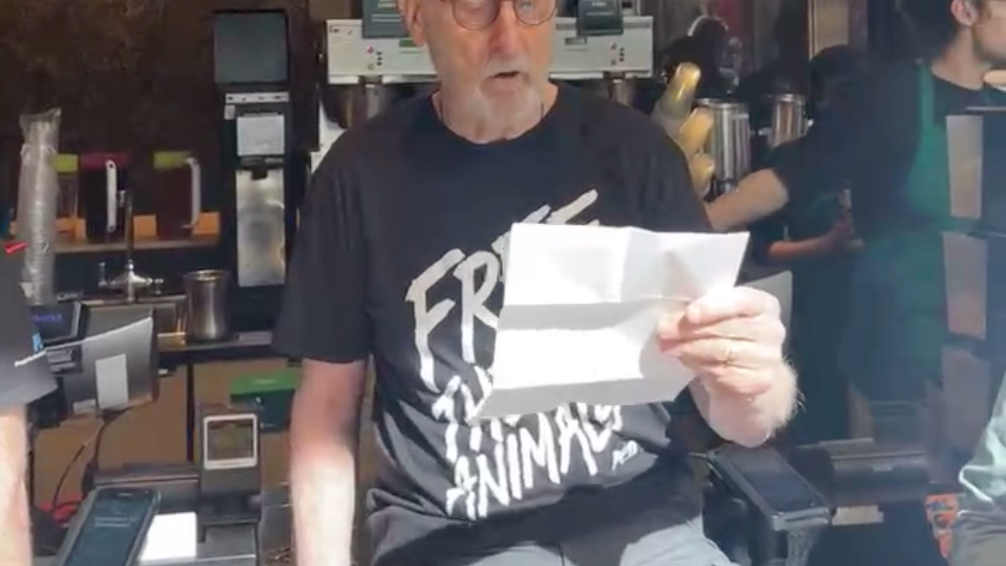 WATCH: 'Succession' actor James Cromwell superglues himself to Midtown Starbucks counter in protest over plant-based fee