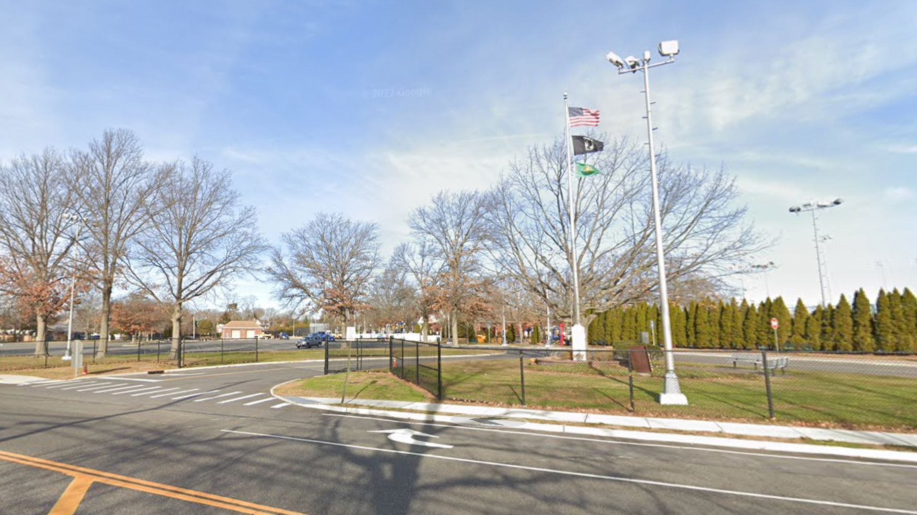 2 teen boys arrested for attempting to rob group of boys with pellet gun in LI