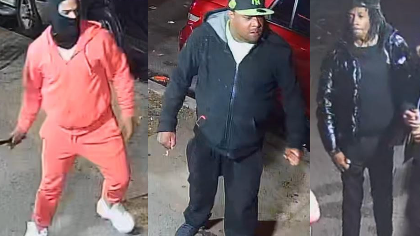 Man, 21, violently robbed of jewelry on Bronx street, 3 suspects sought