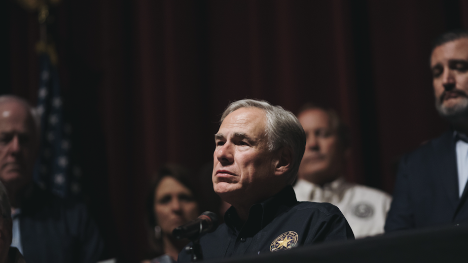 Illinois pols slam Texas governor for name-checking Chicago after massacre: 'Shame on you'