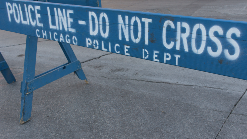 Officer hit with pineapple as police respond to unruly beach crowd: CPD