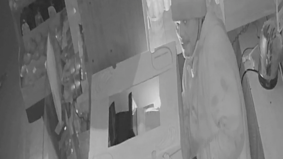 Over $8K in cash, cigs, lotto tickets stolen in Brooklyn burglary spree; suspect sought