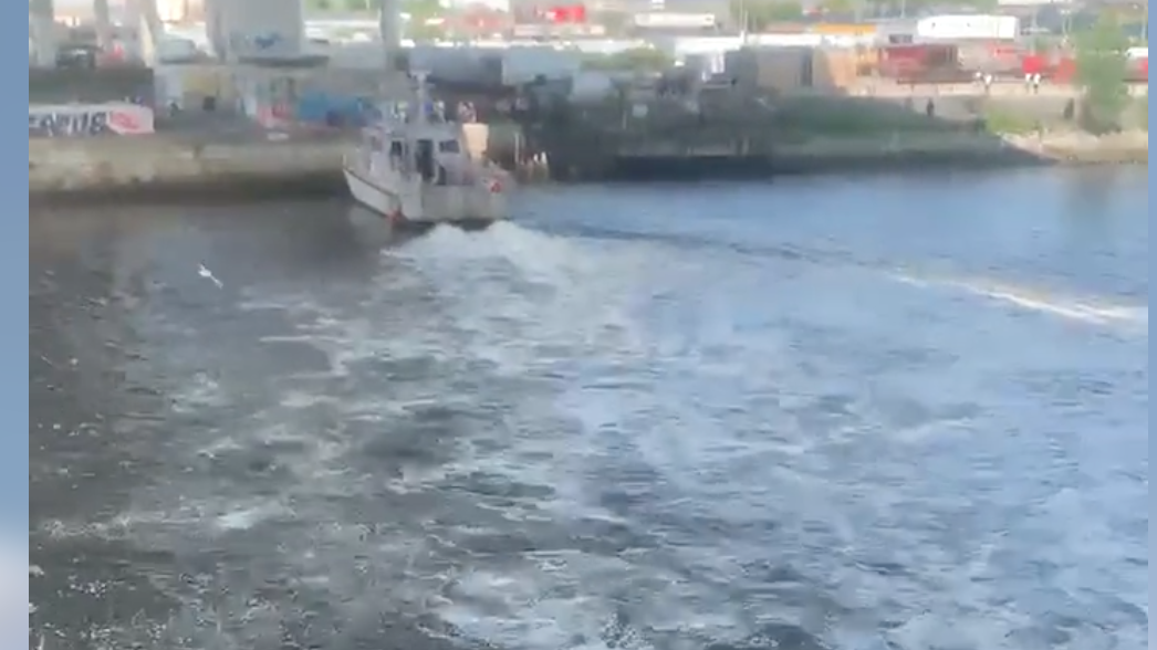 Person rescued in Newtown Creek after falling from Kosciuszko Bridge in Queens