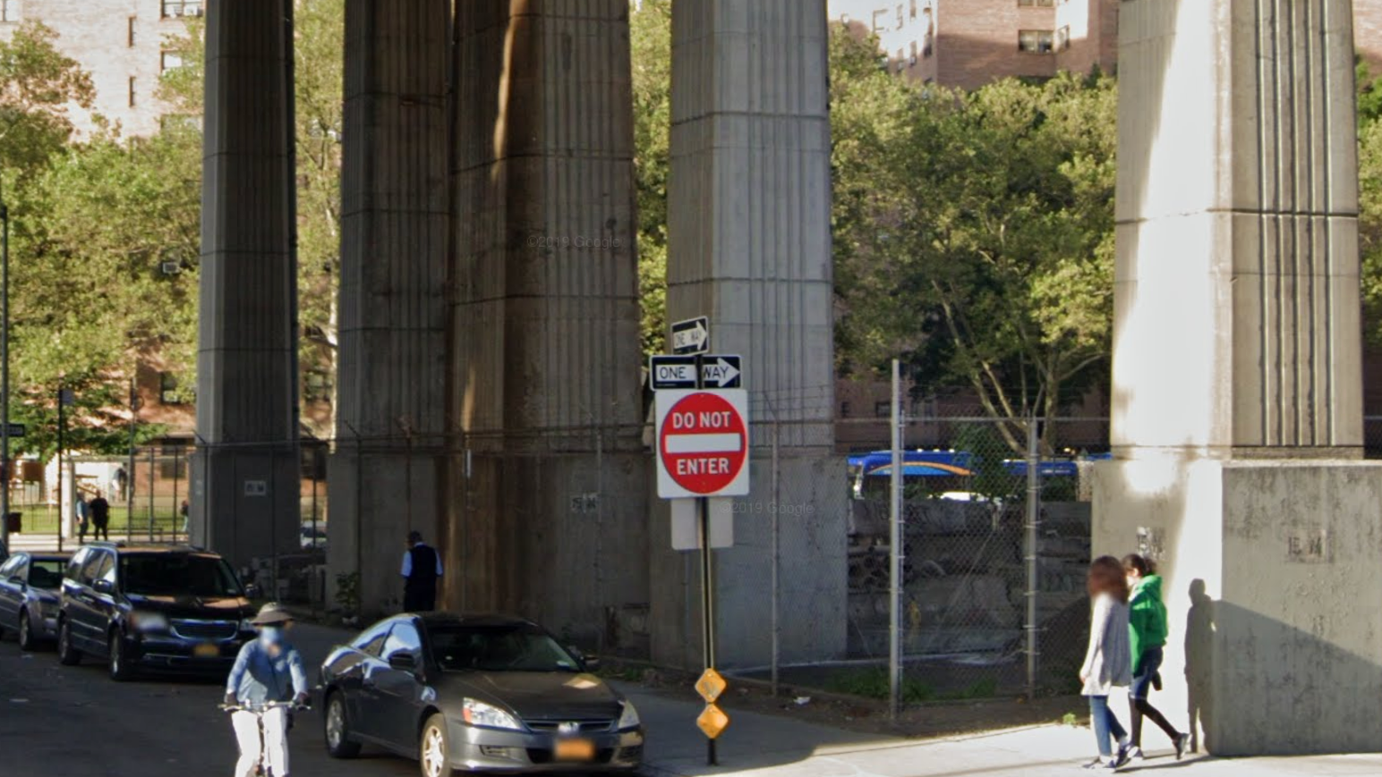Man, 57, fatally shoots himself on LES street